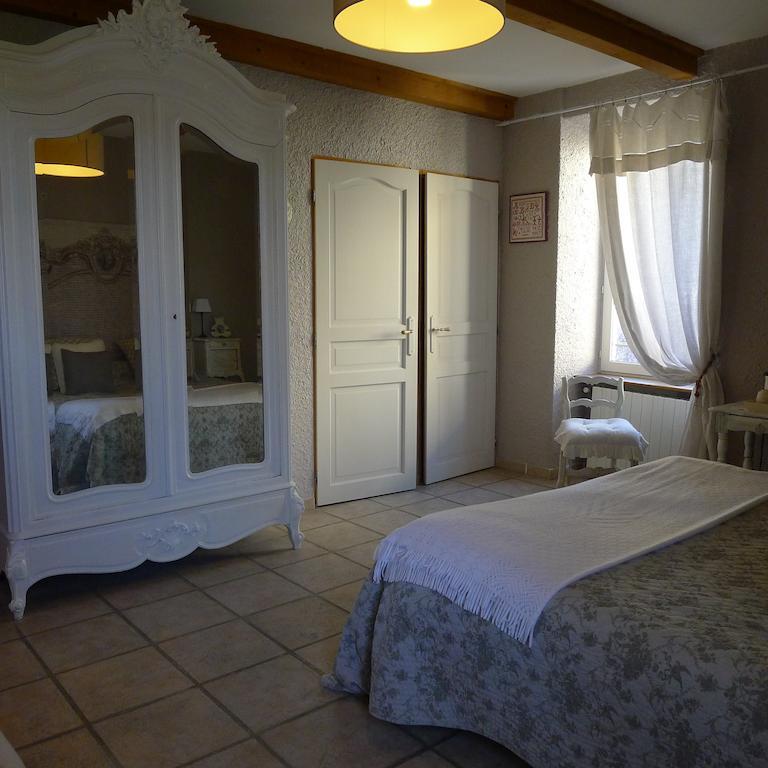 Domaine De La Manse Ξενοδοχείο Villeneuve-de-Berg Δωμάτιο φωτογραφία