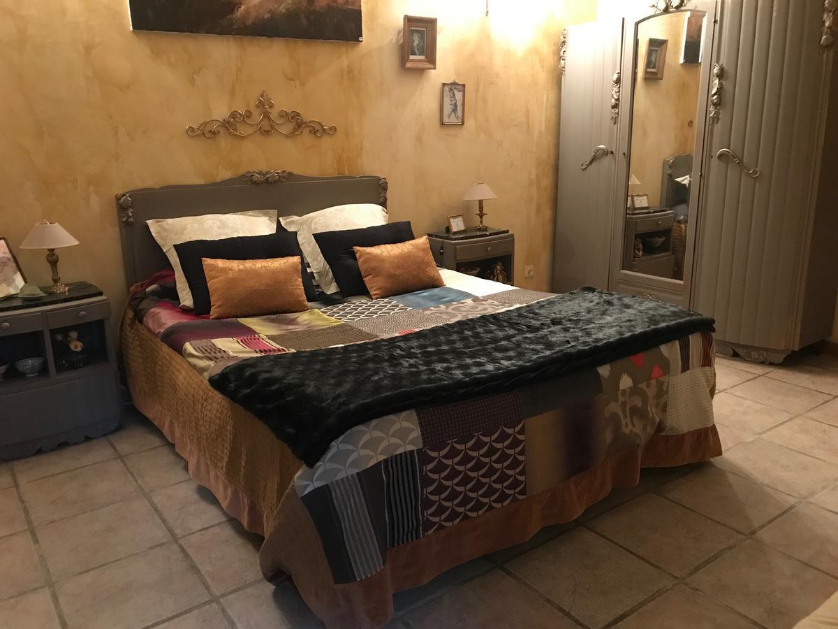 Domaine De La Manse Ξενοδοχείο Villeneuve-de-Berg Εξωτερικό φωτογραφία